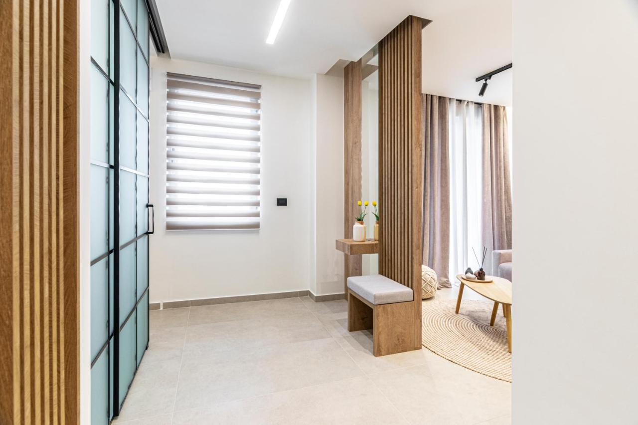 Clic - Comfort Luxury In City Of Янина Екстериор снимка