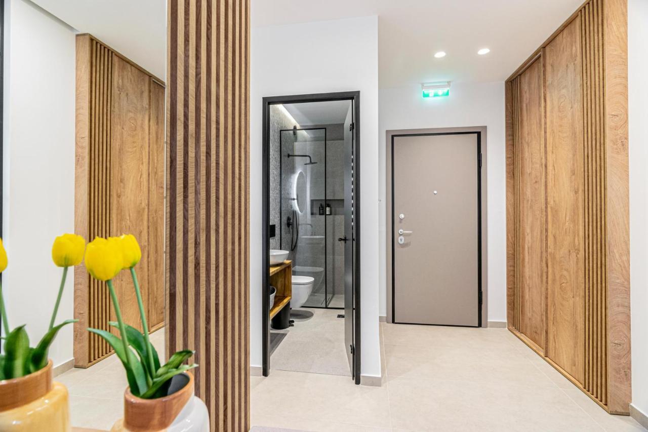 Clic - Comfort Luxury In City Of Янина Екстериор снимка